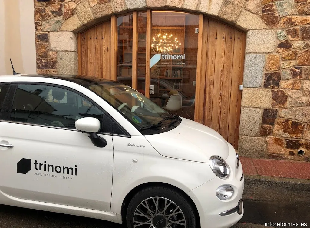 TRINOMI - Arquitectura i Construcció