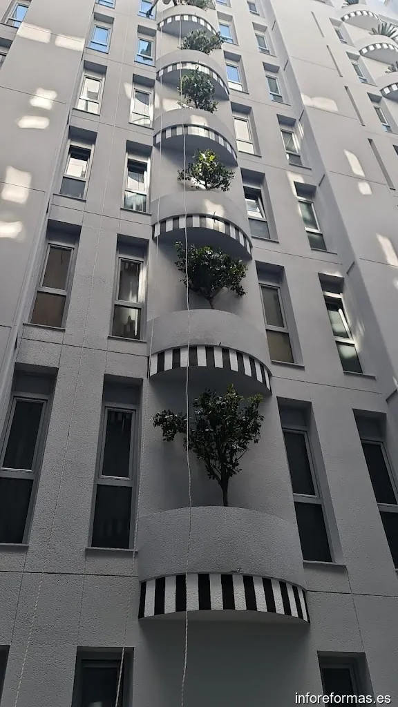 CUMBRES VERTICALES & C.T.C HOMES S.l. Trabajos verticales, multiservicios y actividad inmobiliaria.