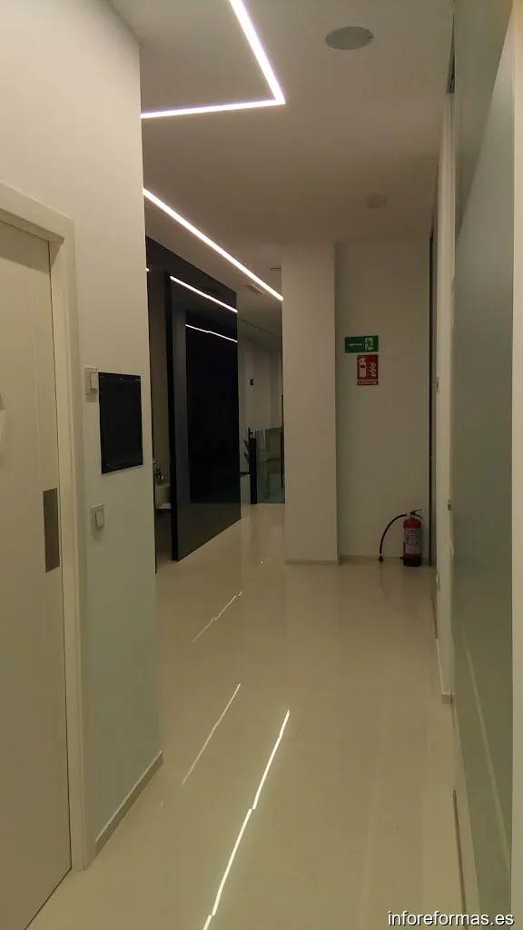 CONSTRUCCIONES FAUSTINO Y SILVERO S.L.