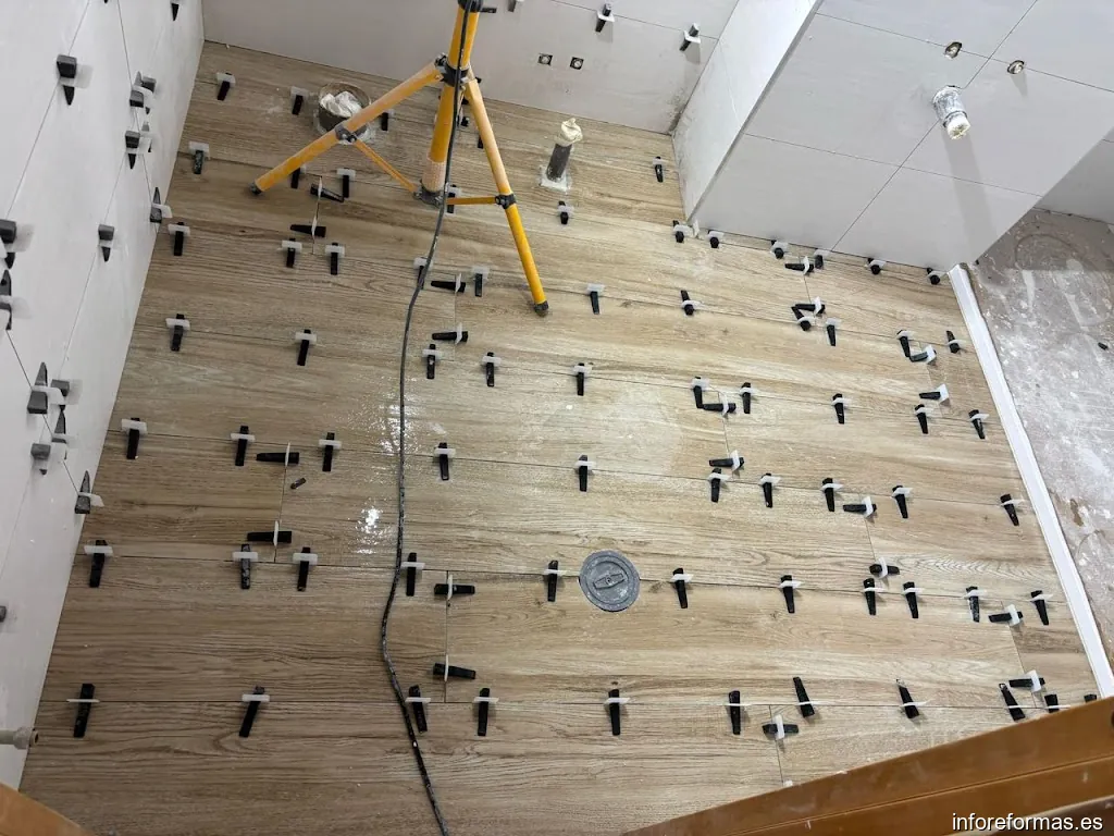 HM Actividades de construcción reformas y mantenimiento de comunidades