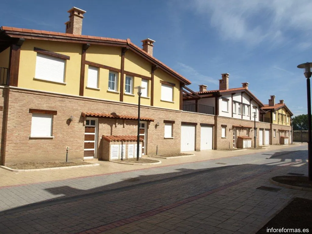 CONSTRUCCIONES Y PROMOCIONES BARZAYA