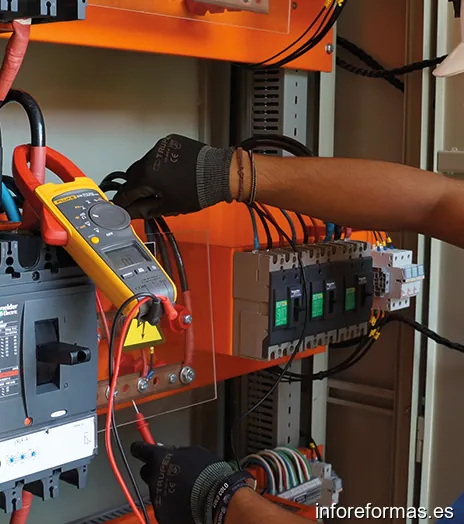 ROSCO Instalaciones - Lampista - Electricista - Fontanero - Aerotermia