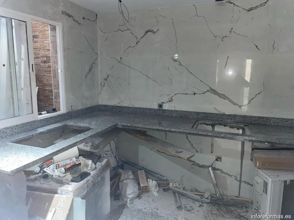 construccio y reformes INA