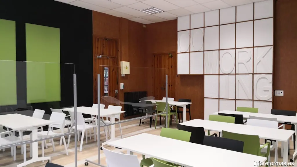 DISSENY CUBIC D'INTERIORS, S.L.