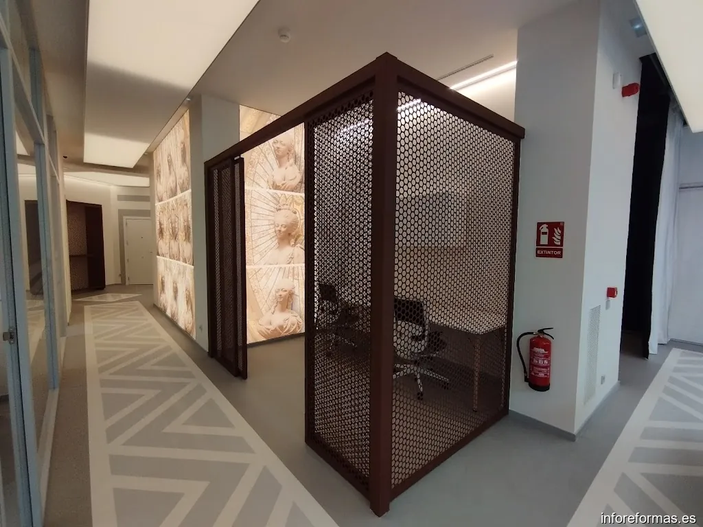 REVESTIMIENTOS FRAGA SL