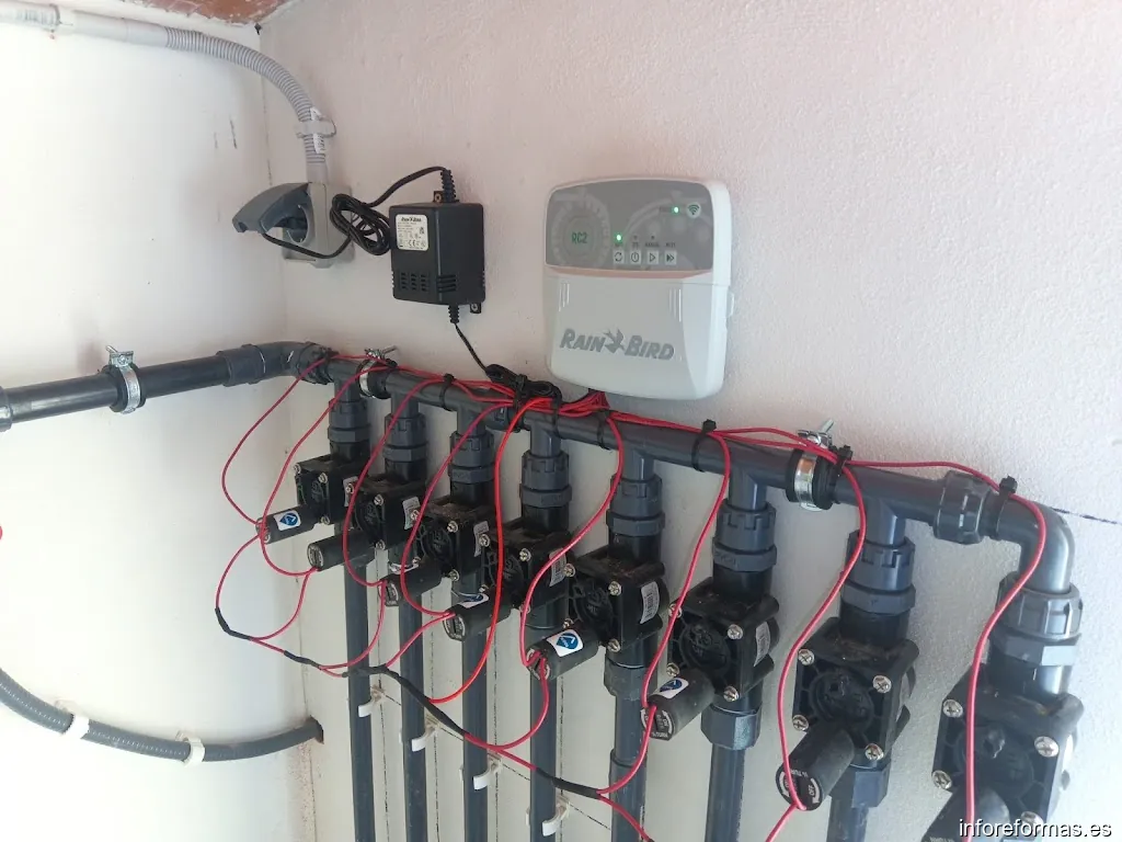 FONTANEROS CAMBRILS - FONTIA