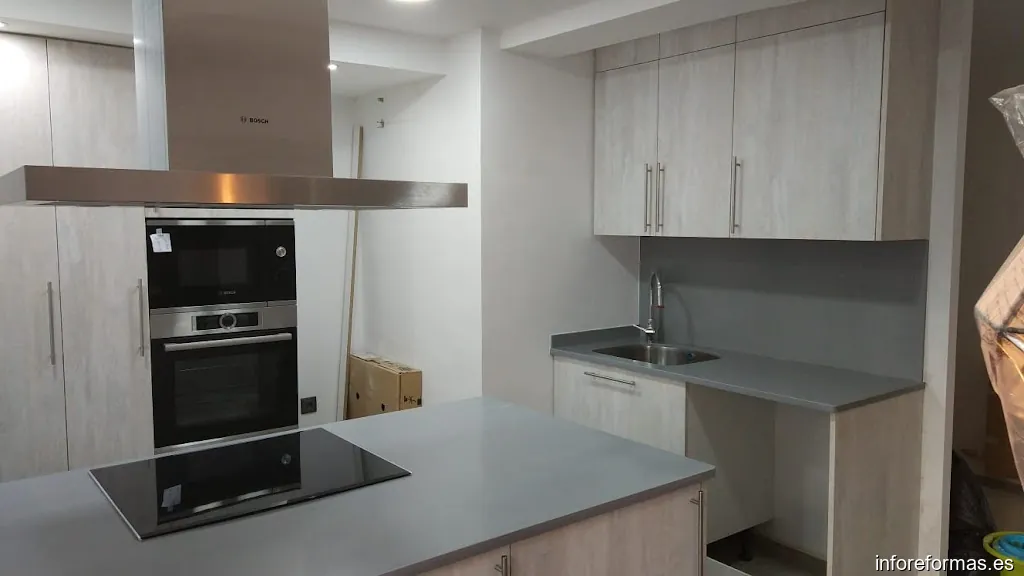 YONI & HERMANOS YDM REFORMAS INTEGRALES