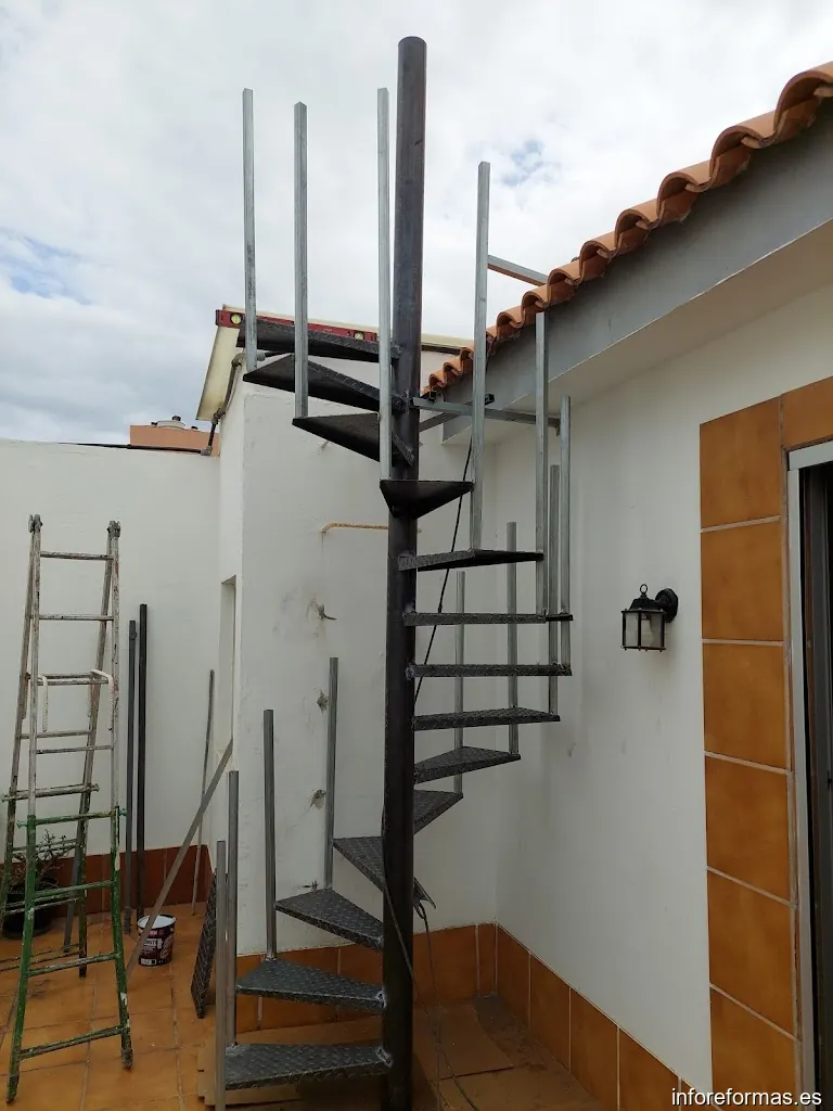 TALLER DE SOLDADURA Y REFORMAS SOLDUMAX CANARIAS