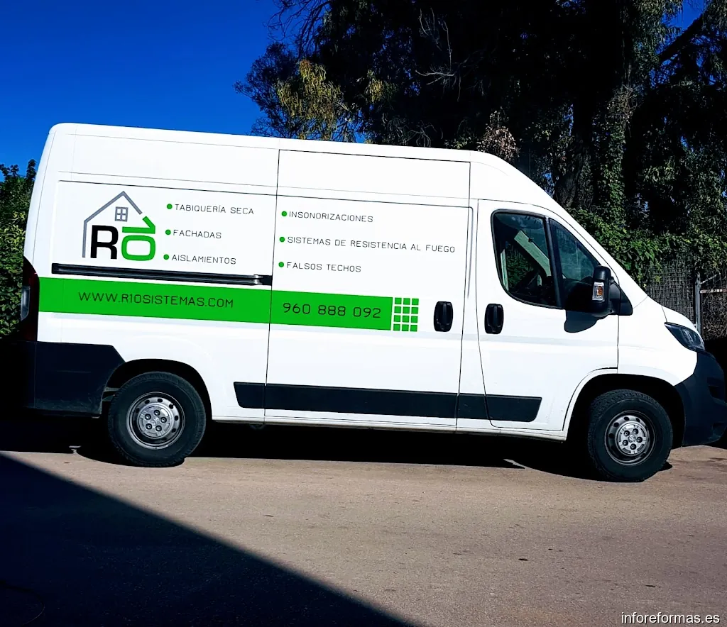 R10 SISTEMAS DE DECORACION E INTERIORISMO SLU