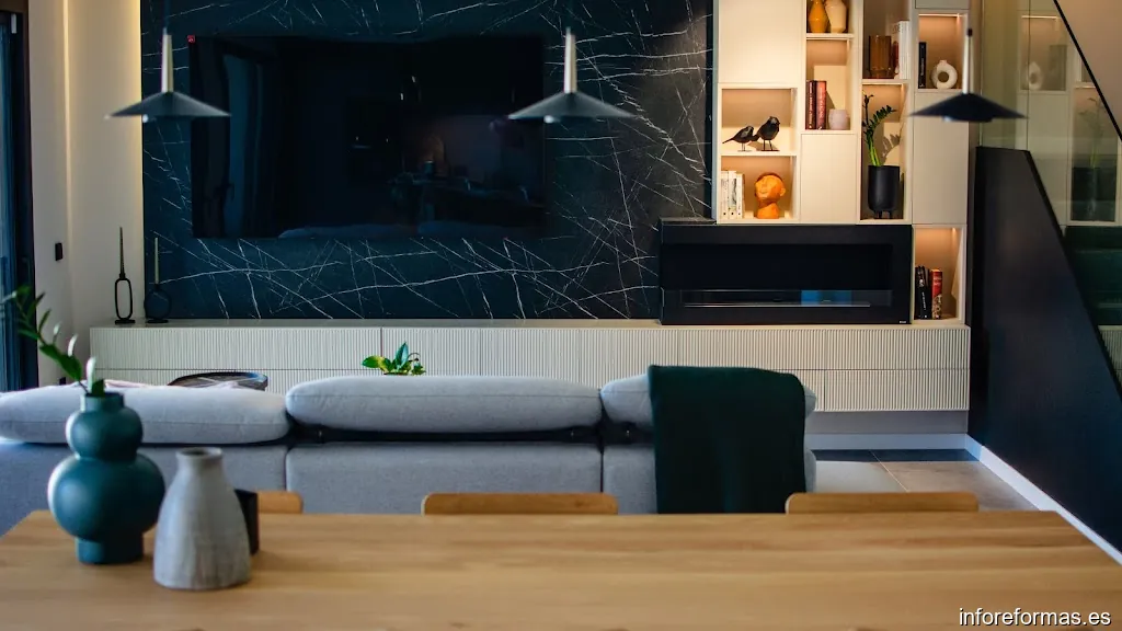 CARME FONTANET - Construccions i interiorisme .