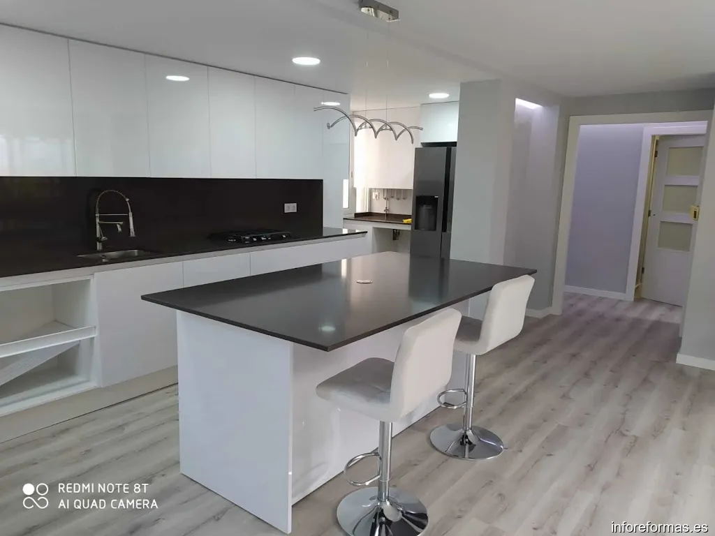 Llarmatec Multiserveis