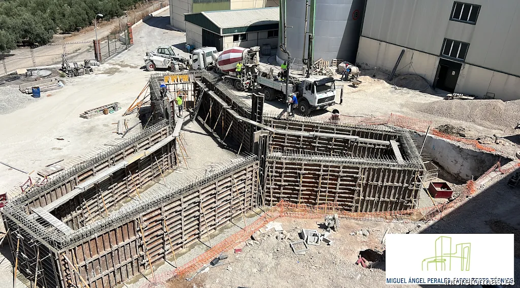 Miguel Ángel Perales Arquitecto Técnico - Aparejador