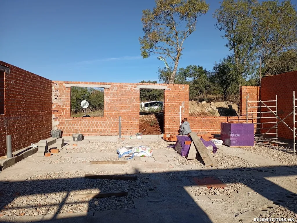 Construcciones reformas y servicios Segovia sl