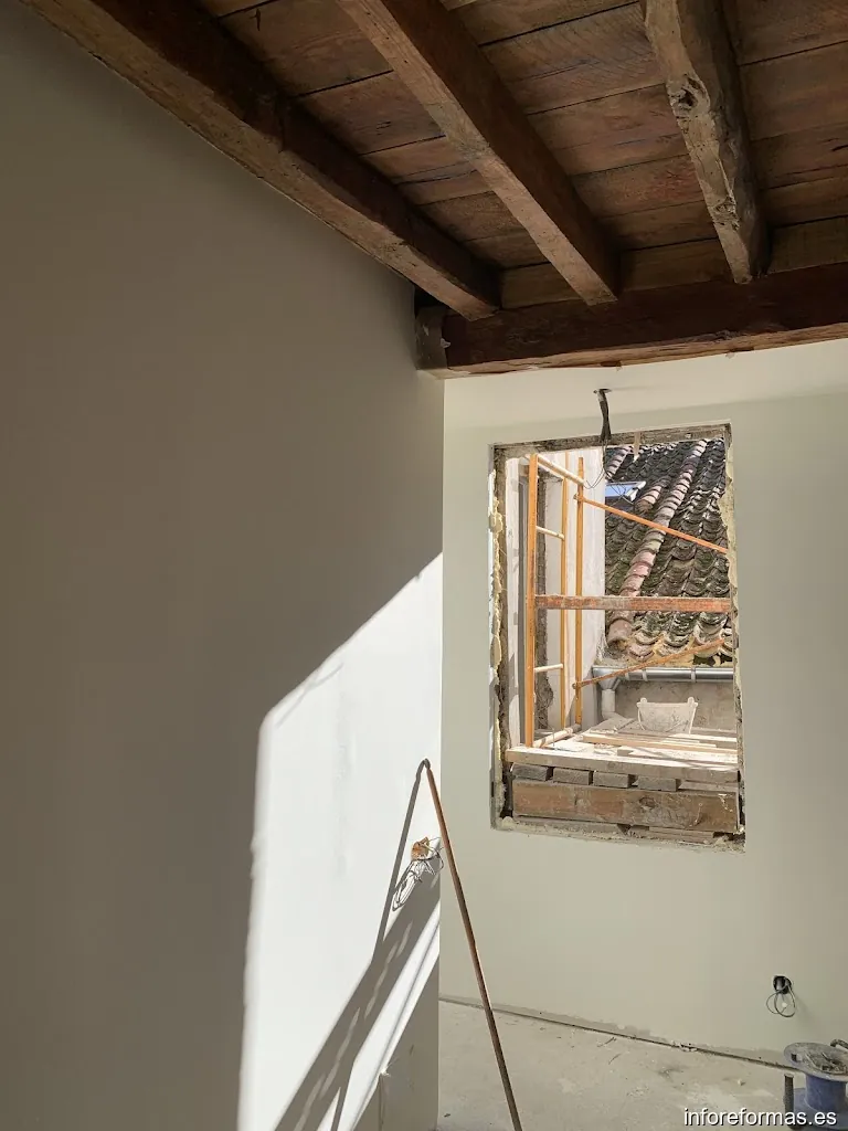 Reconstrucciones & Asistencias S L