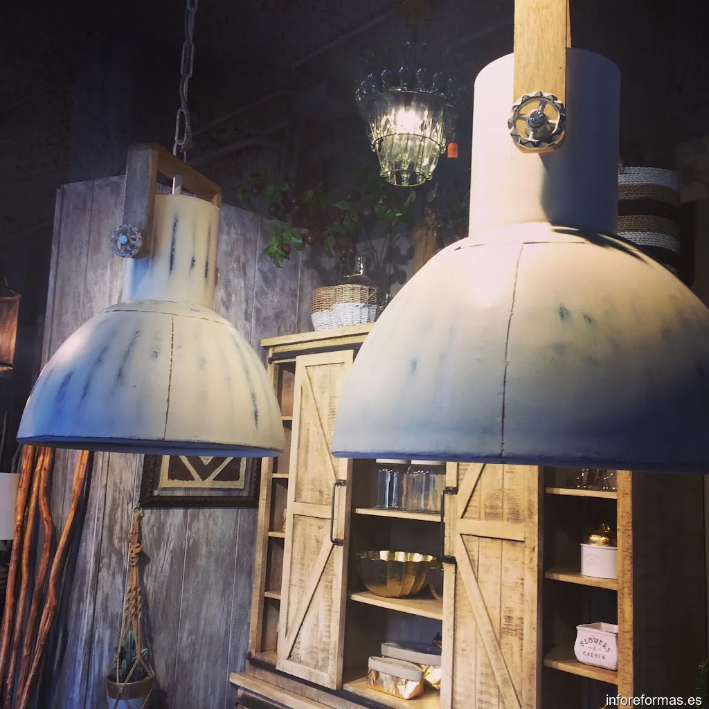 4espais muebles y decoración Cambrils