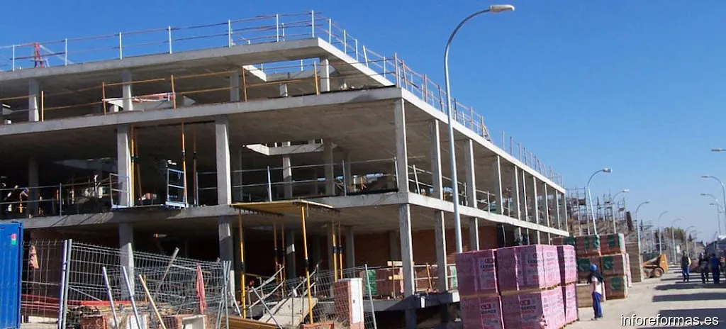 Construccions Apolo Quintana