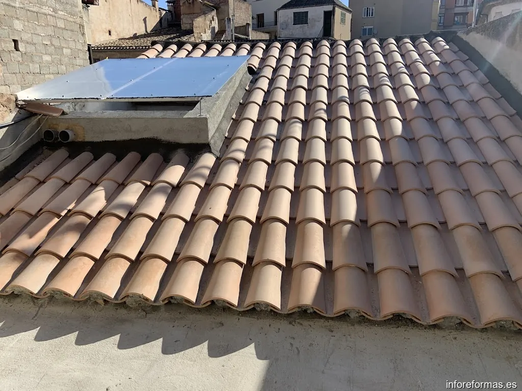 CONSTRUCCIONES AGUILAR