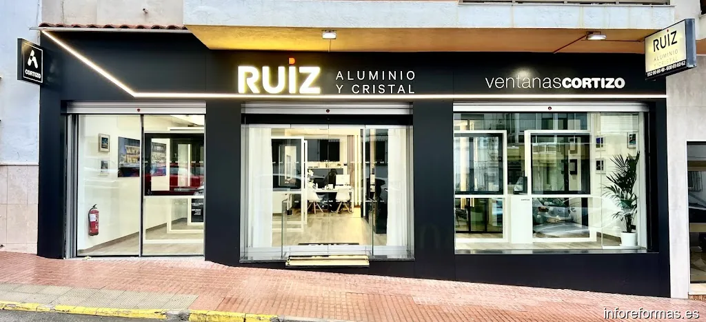 Aluminios Ruiz - PVC y Cristaleria - Ventanas Cortizo -
