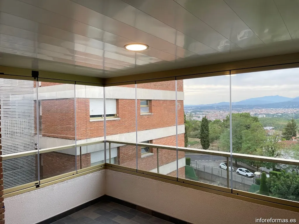 Finestres Tordera