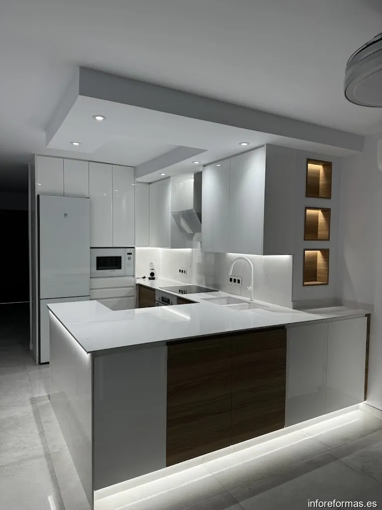 Carpintería más MADERA Vera