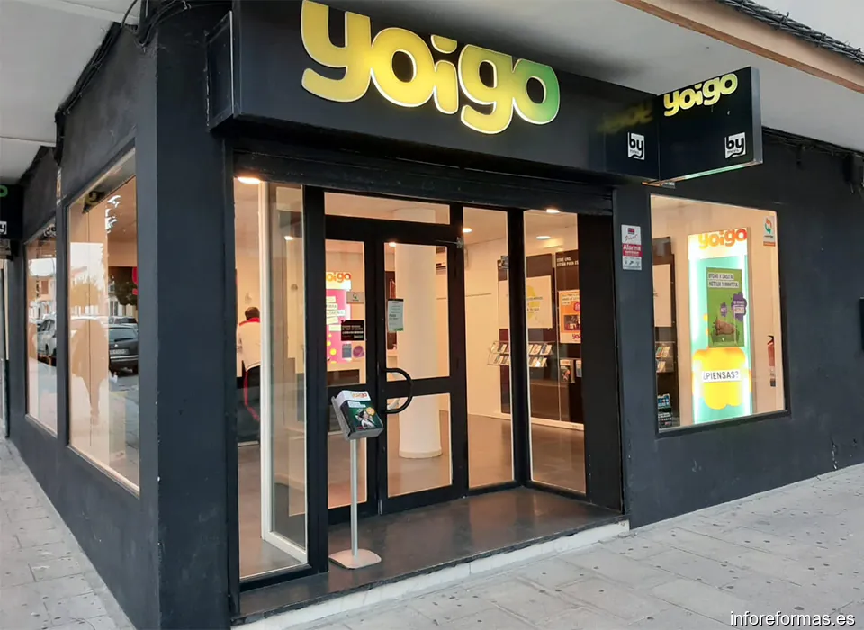 Neksus: Telefonía y móviles