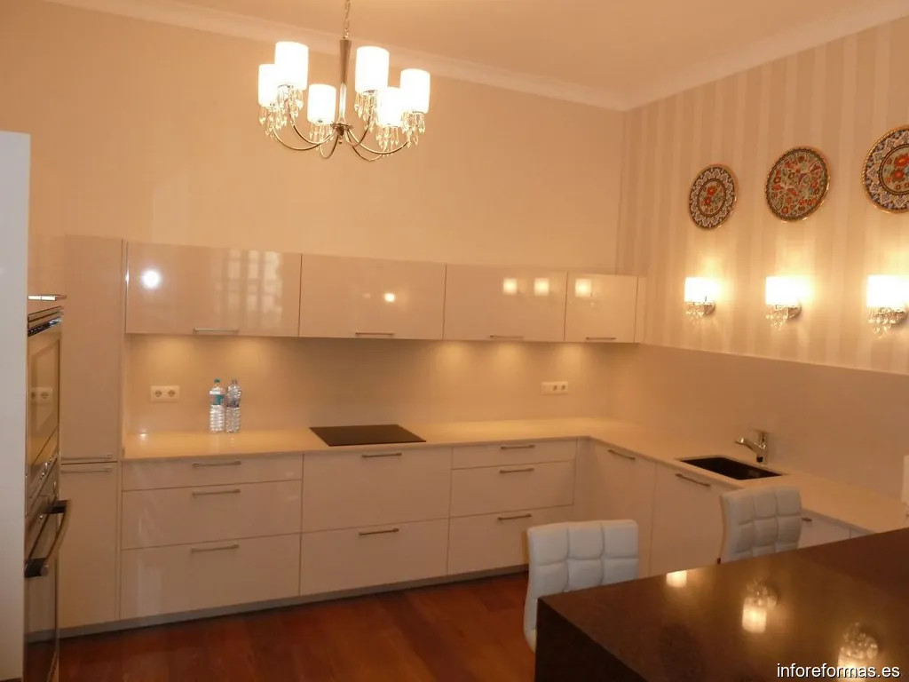 Grupo Hecho a Mano Pineda de Mar