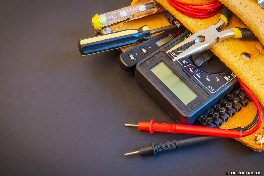 ISOLCAN - Cerrajeros, electricistas y fontaneros [SERVICIO URGENTE 24 HORAS]