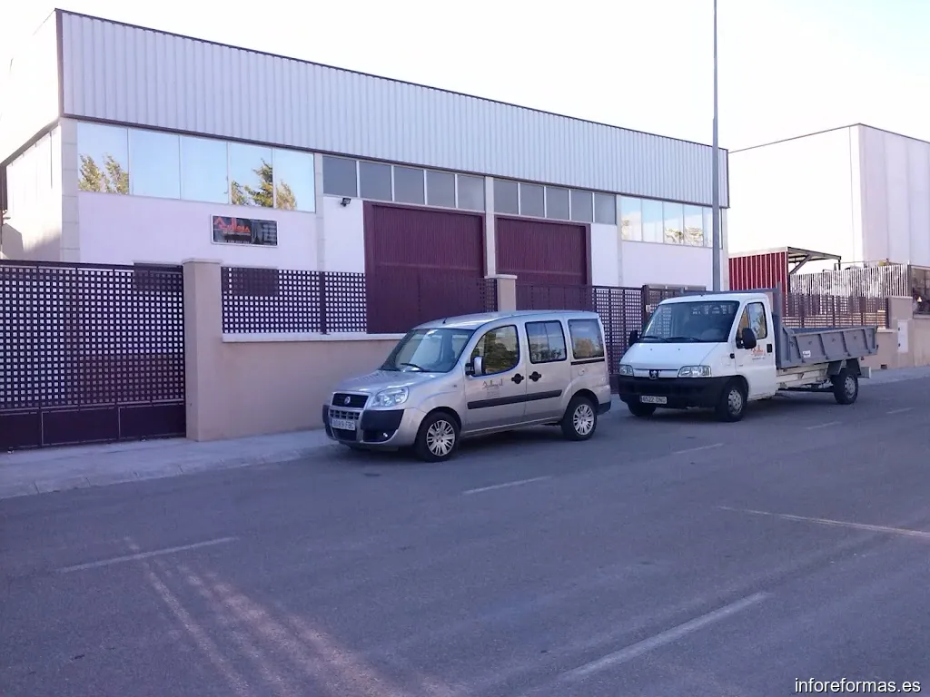 Agullosa, obras y reformas