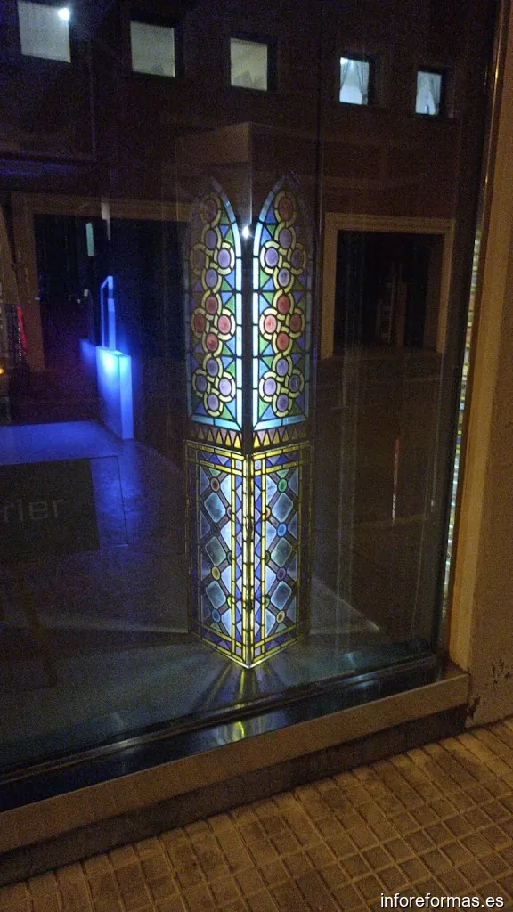 Cristales Torroella / El Vidrier