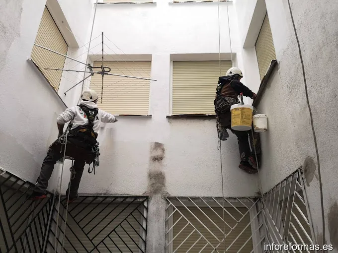 VERTICALES VASCOS Y SERVICIOS DE REHABILITACION S.L