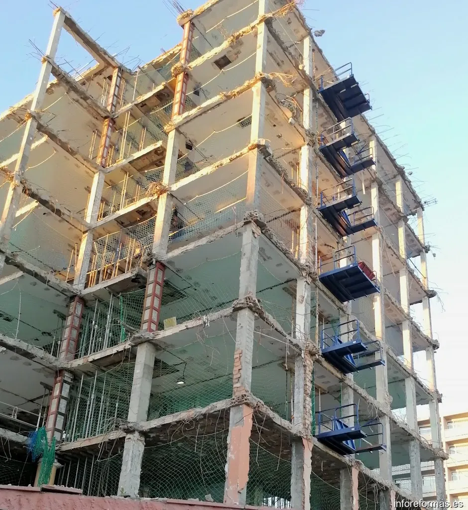 Reformas & Pinturas Plaza