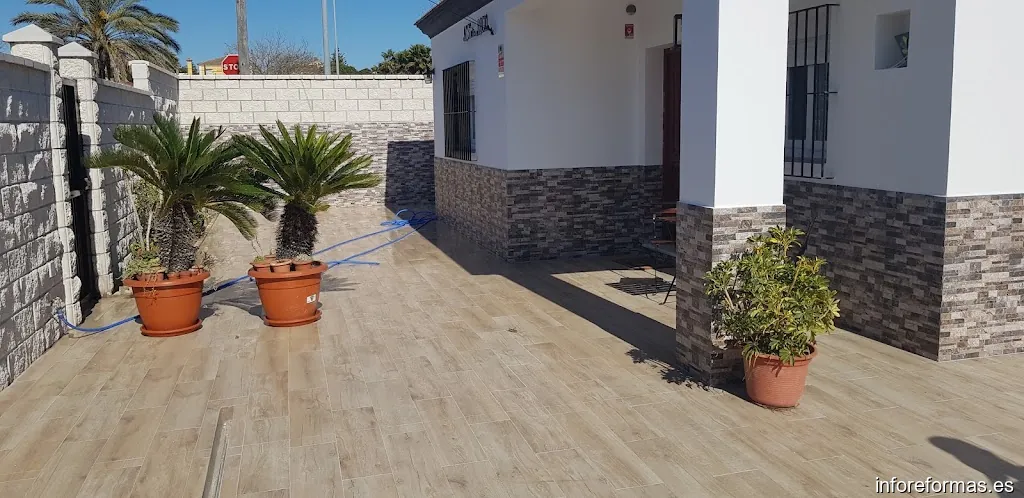 MG CONSTRUCCIONES CHIPIONA SL