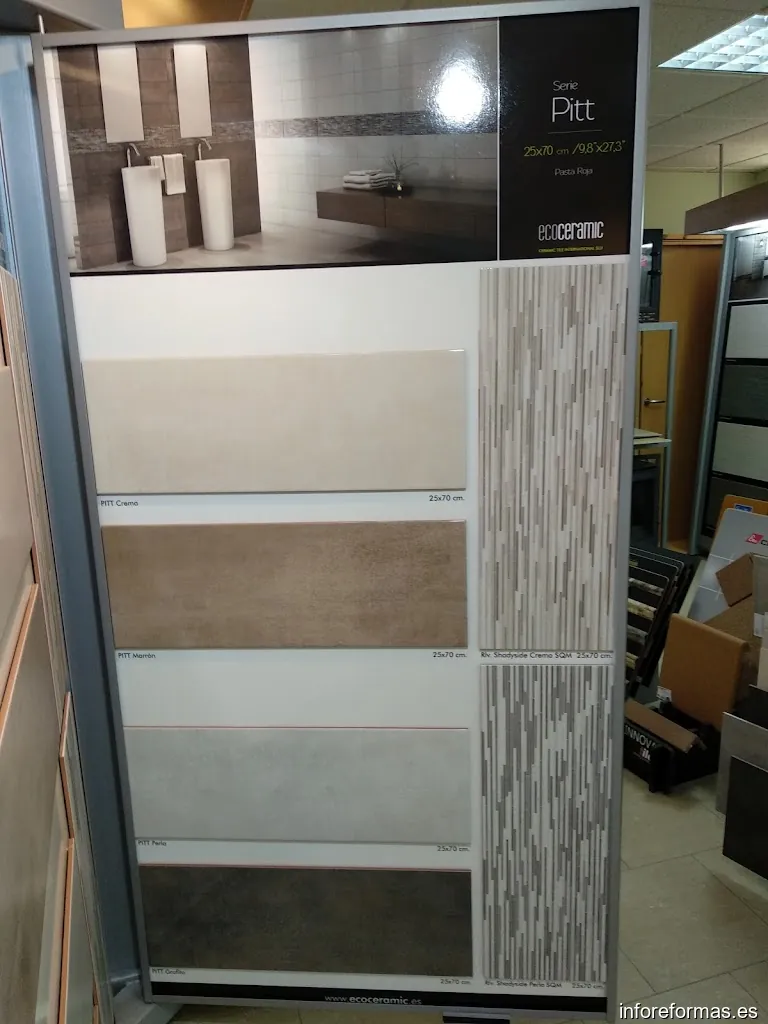 Exposición ceramica Maychi.