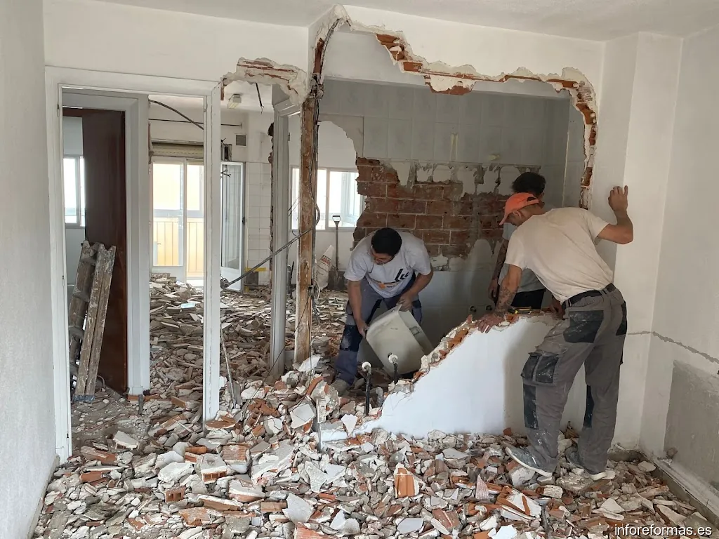 Reformas y Limpiezas Multiservicios BG