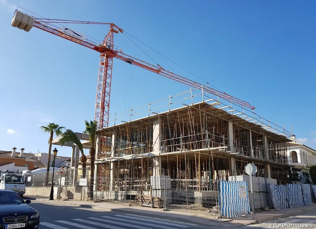 Construye con Rodriguez