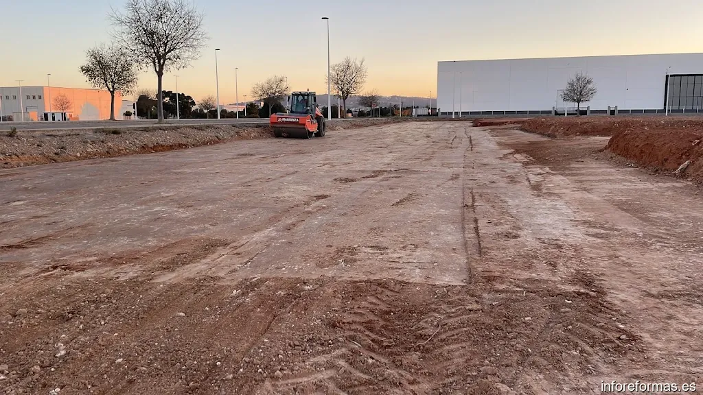 Logistica y obras integrales s.l.