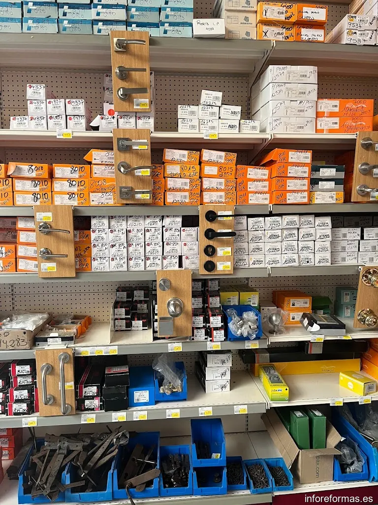 Grupo JLR - Ferretería